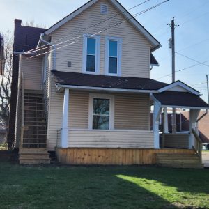 front building view from 1st st.